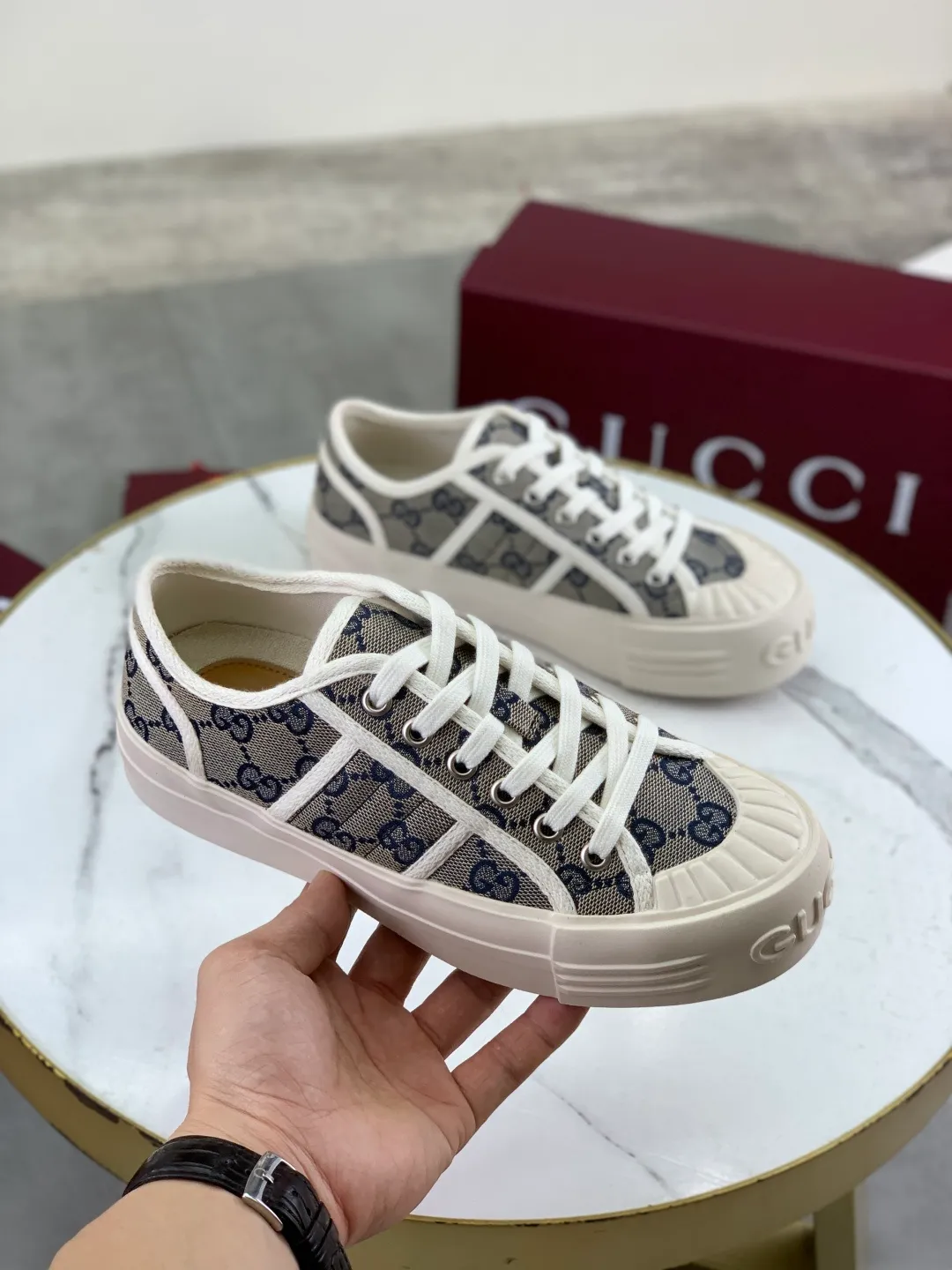 Men's shoes 💰P480 New Gucci thick-soled cloth shoes for women, high-quality version with logo patterned cloth surface, 5mm thick sole, ultra-light shoes, versatile and comfortable.  Fabric: Versatile floral fabric Lining: Versatile canvas Feet: Towel fabric Code number: 35-41 (41 customized) Packaging: Original packaging